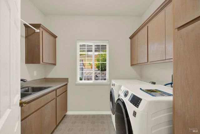 3261 Congressional Cir, Fairfield, CA 94534