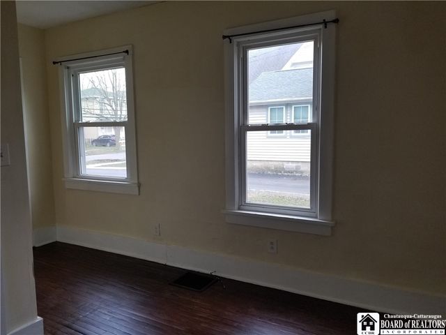 38 White Street, Pomfret, NY 14063