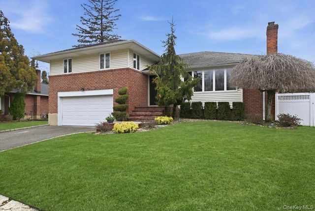 2037 Stratford Drive, Westbury, NY 11590