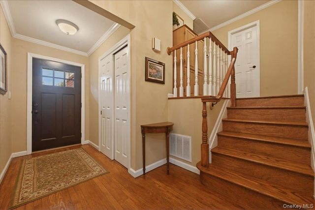 2037 Stratford Drive, Westbury, NY 11590