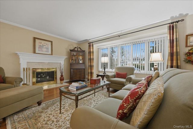 2037 Stratford Drive, Westbury, NY 11590