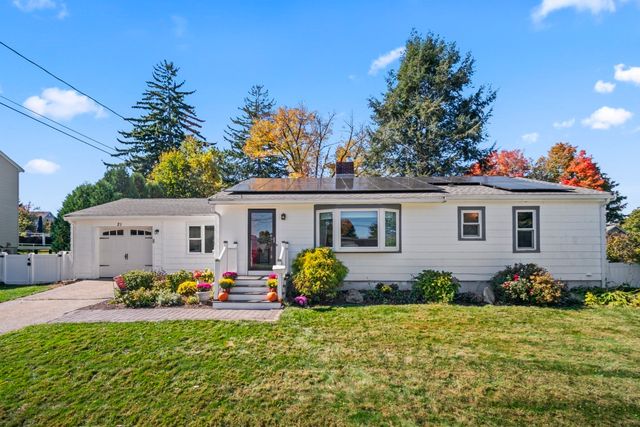 21 Hillcrest Road, Marlborough, MA 01752
