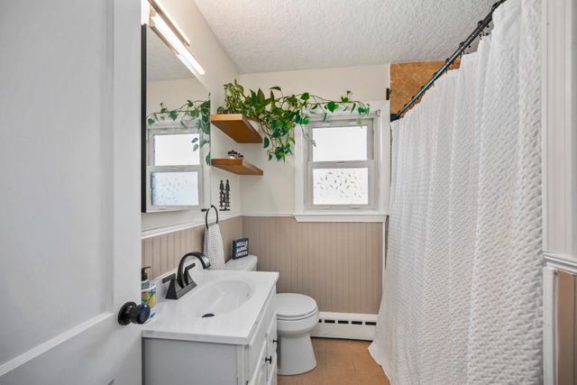 21 Hillcrest Road, Marlborough, MA 01752