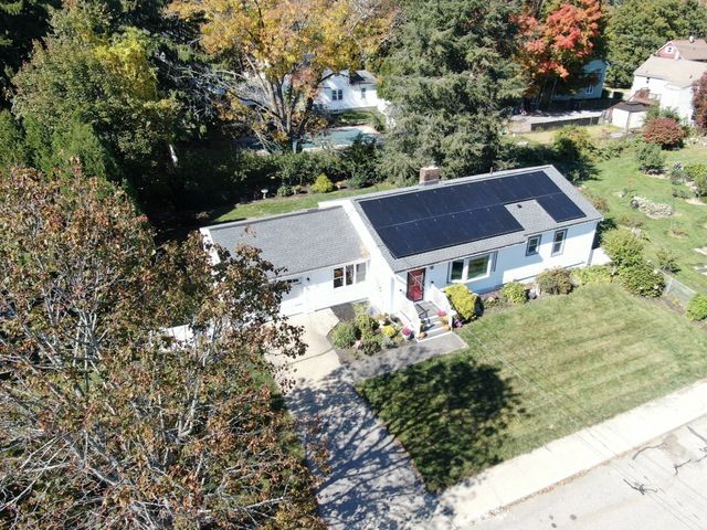 21 Hillcrest Road, Marlborough, MA 01752