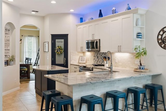 420 PARK LAKE DRIVE, Winter Springs, FL 32708