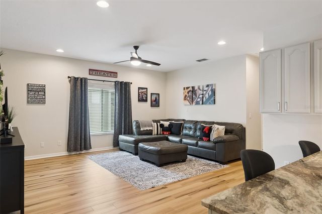 420 PARK LAKE DRIVE, Winter Springs, FL 32708