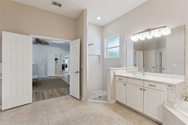 420 PARK LAKE DRIVE, Winter Springs, FL 32708