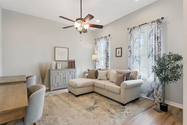 420 PARK LAKE DRIVE, Winter Springs, FL 32708