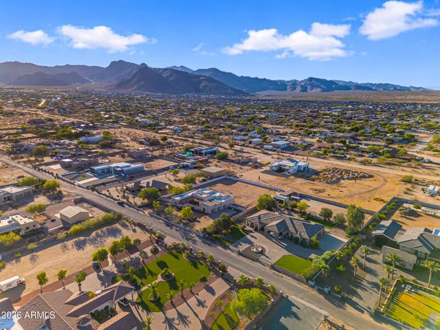 19538 W PIERSON Street, Litchfield Park, AZ 85340