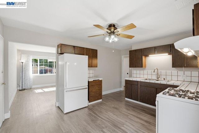 33612 8Th St, Union City, CA 94587
