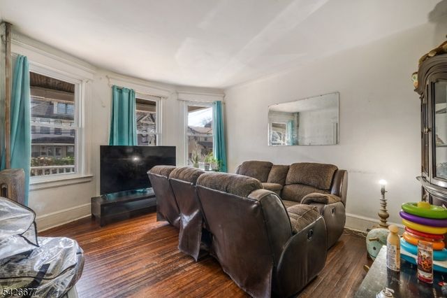 63 Saint Paul Ave, Newark City, NJ 07106