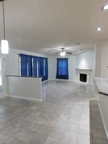 1301 Leah LN, Round Rock, TX 78665