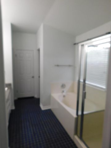 1301 Leah LN, Round Rock, TX 78665