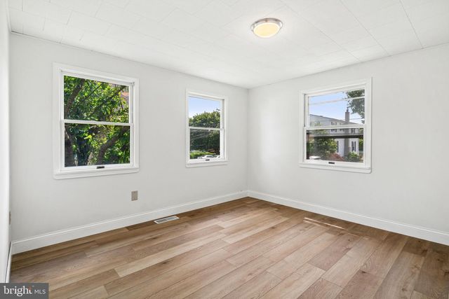 541 WICKER AVE, Bensalem, PA 19020