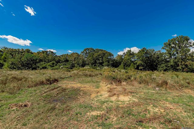 2452 Gore Rd, Baton Rouge, LA 70807