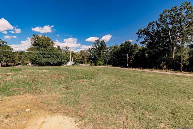 2452 Gore Rd, Baton Rouge, LA 70807