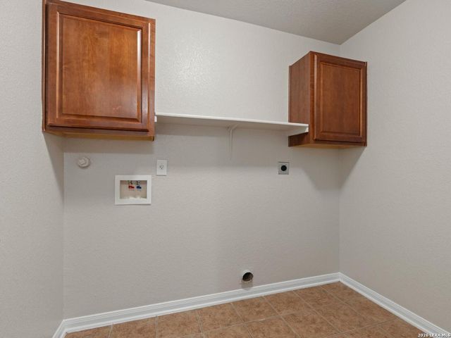 24411 Drew Gap, San Antonio, TX 78255