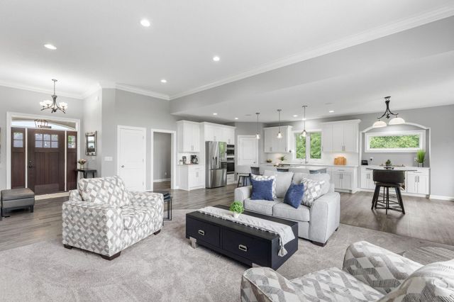 16479 Kiska Street NE, Ham Lake, MN 55304