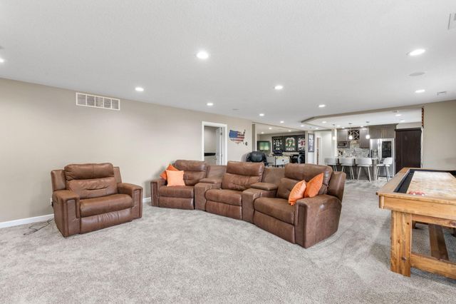 16479 Kiska Street NE, Ham Lake, MN 55304