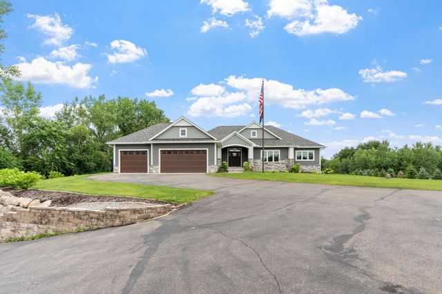 16479 Kiska Street NE, Ham Lake, MN 55304