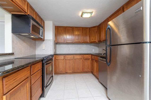 7520 Hornwood Drive 808, Houston, TX 77036