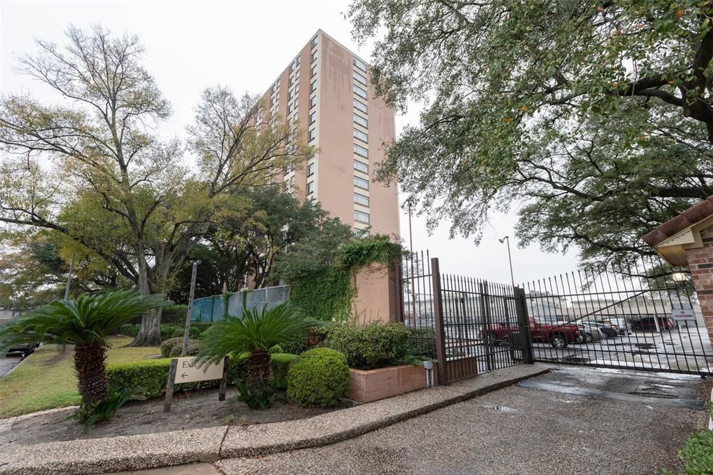 7520 Hornwood Drive 808, Houston, TX 77036