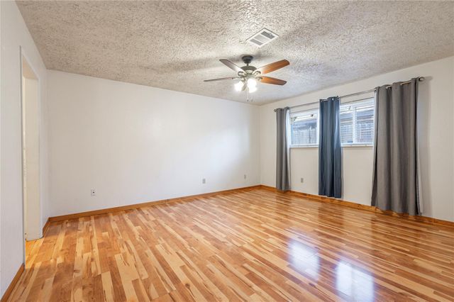 13727 Oleoke Lane, Houston, TX 77015