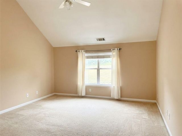 126 Hampton Drive, Jefferson, GA 30549