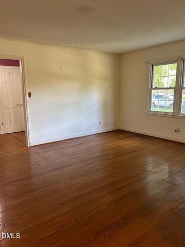 201 Forest Road, Oxford, NC 27565