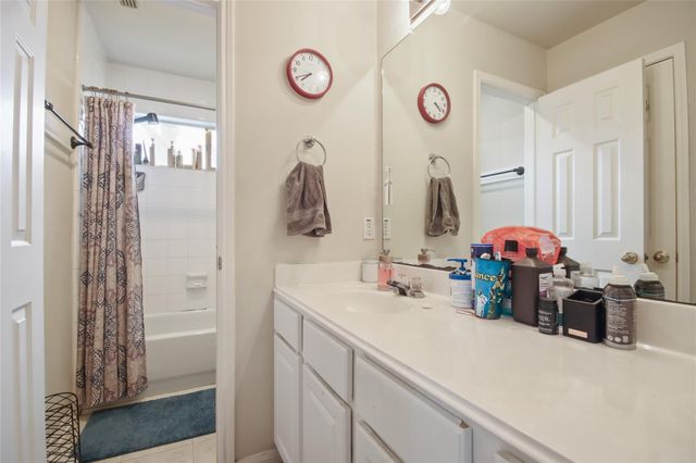 4014 Old Pine Grove Drive, Humble, TX 77346