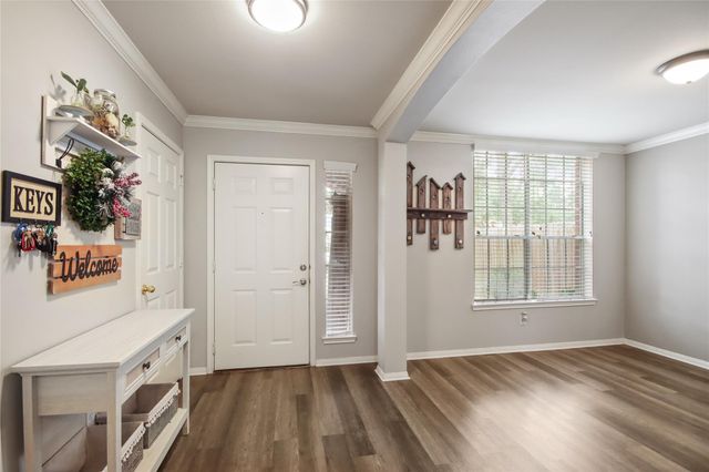 4014 Old Pine Grove Drive, Humble, TX 77346