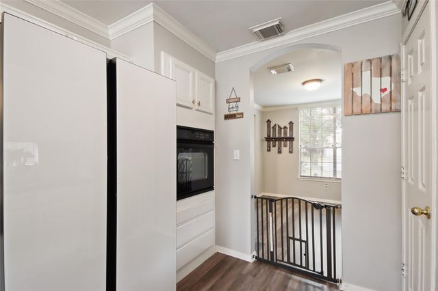 4014 Old Pine Grove Drive, Humble, TX 77346