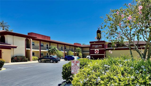 10351 REGAL DRIVE 25, Largo, FL 33774