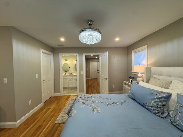 25 Franklin Road 1, East Greenwich, RI 02818