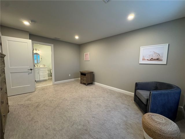 25 Franklin Road 1, East Greenwich, RI 02818