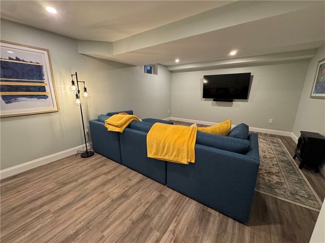 25 Franklin Road 1, East Greenwich, RI 02818