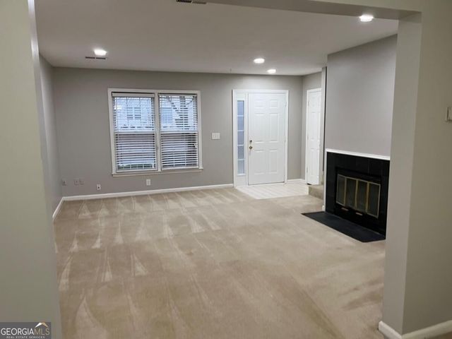 189 Holcomb Ferry Road, Roswell, GA 30076