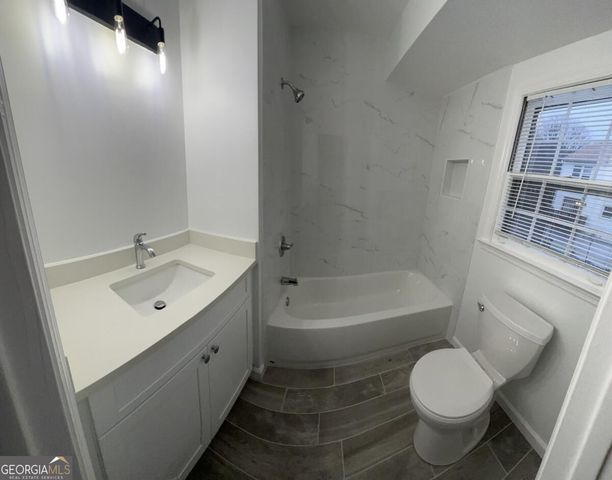 189 Holcomb Ferry Road, Roswell, GA 30076