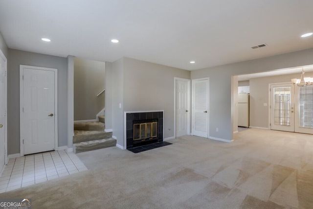 189 Holcomb Ferry Road, Roswell, GA 30076