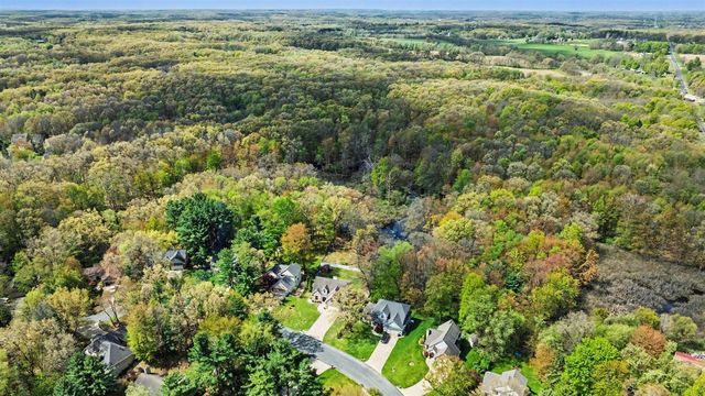 4696 Forest Creek Drive, Kalamazoo, MI 49009