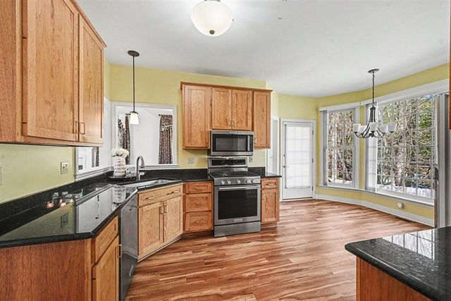 4696 Forest Creek Drive, Kalamazoo, MI 49009