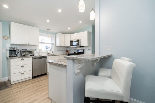 6 Cabo Dr Winter, Gloucester, MA 01930