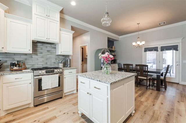 12475 Stone Hill Drive, Guthrie, OK 73044