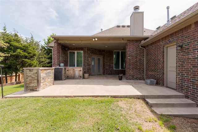 12475 Stone Hill Drive, Guthrie, OK 73044