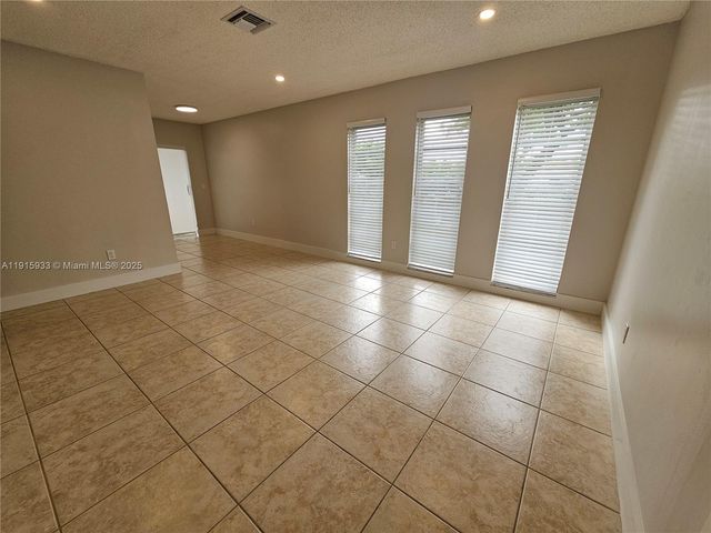 2509 Hayes St 2509, Hollywood, FL 33020