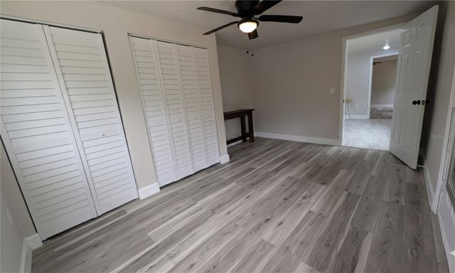 9761 LAKE DRIVE, Weeki Wachee, FL 34613