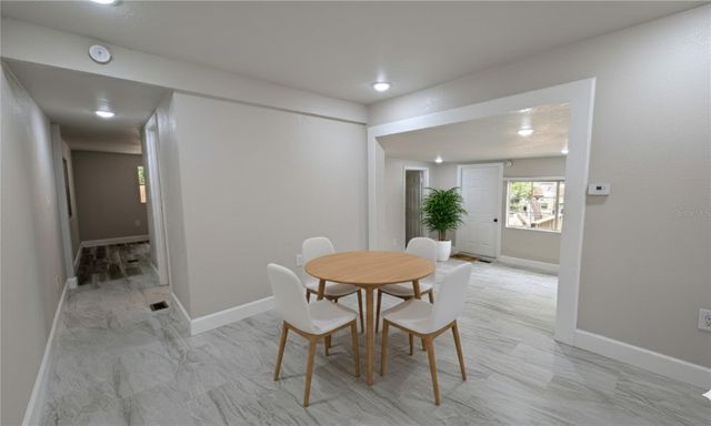 9761 LAKE DRIVE, Weeki Wachee, FL 34613