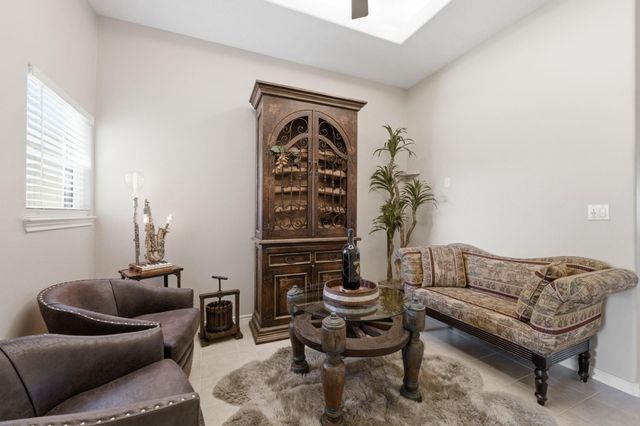 2 Regency Point, Conroe, TX 77356