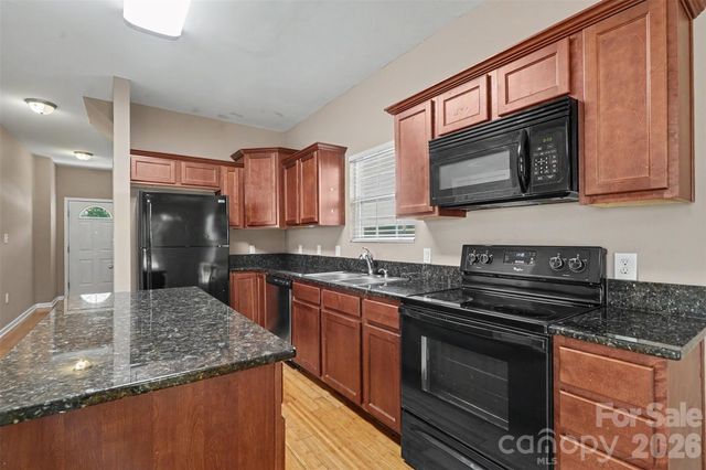 145 High Bluff Circle, Mooresville, NC 28115