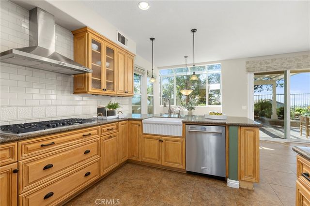 10 Eldorado, Lake Forest, CA 92610